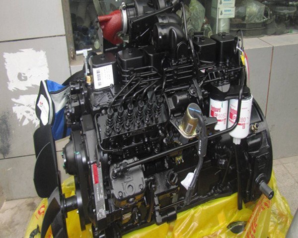 Фото 3. Двигатель для экскаватора Samsung MX202, MX8, MX135, SE 210 - Cummins 6BT5.9-C, 6B, 6BTA