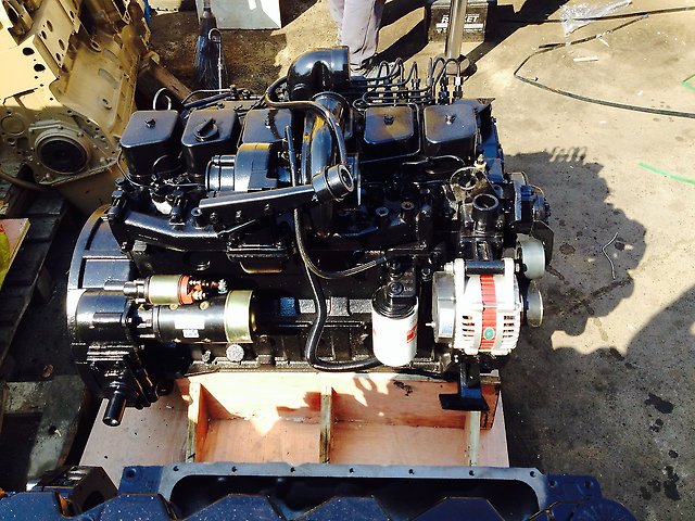 Фото 5. Двигатель для экскаватора Hyundai R320, R330, R300, R350 - Cummins 6C8, 3