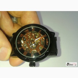 Черные часы с позолотой в Хабаровске