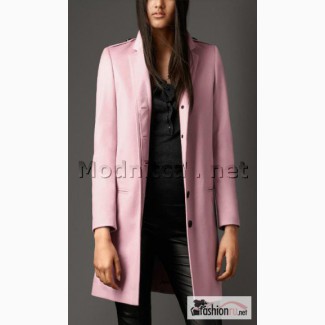 Стильное розовое пальто Burberry Burberry в Рязани