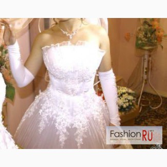 Свадебное платье 42 размер в Волжском