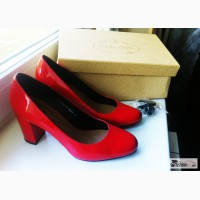 Красные женские лаковые туфли, 37 размер в Красноярске